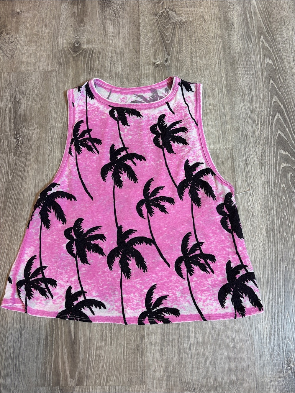 Chaser Palm Tree Tank
